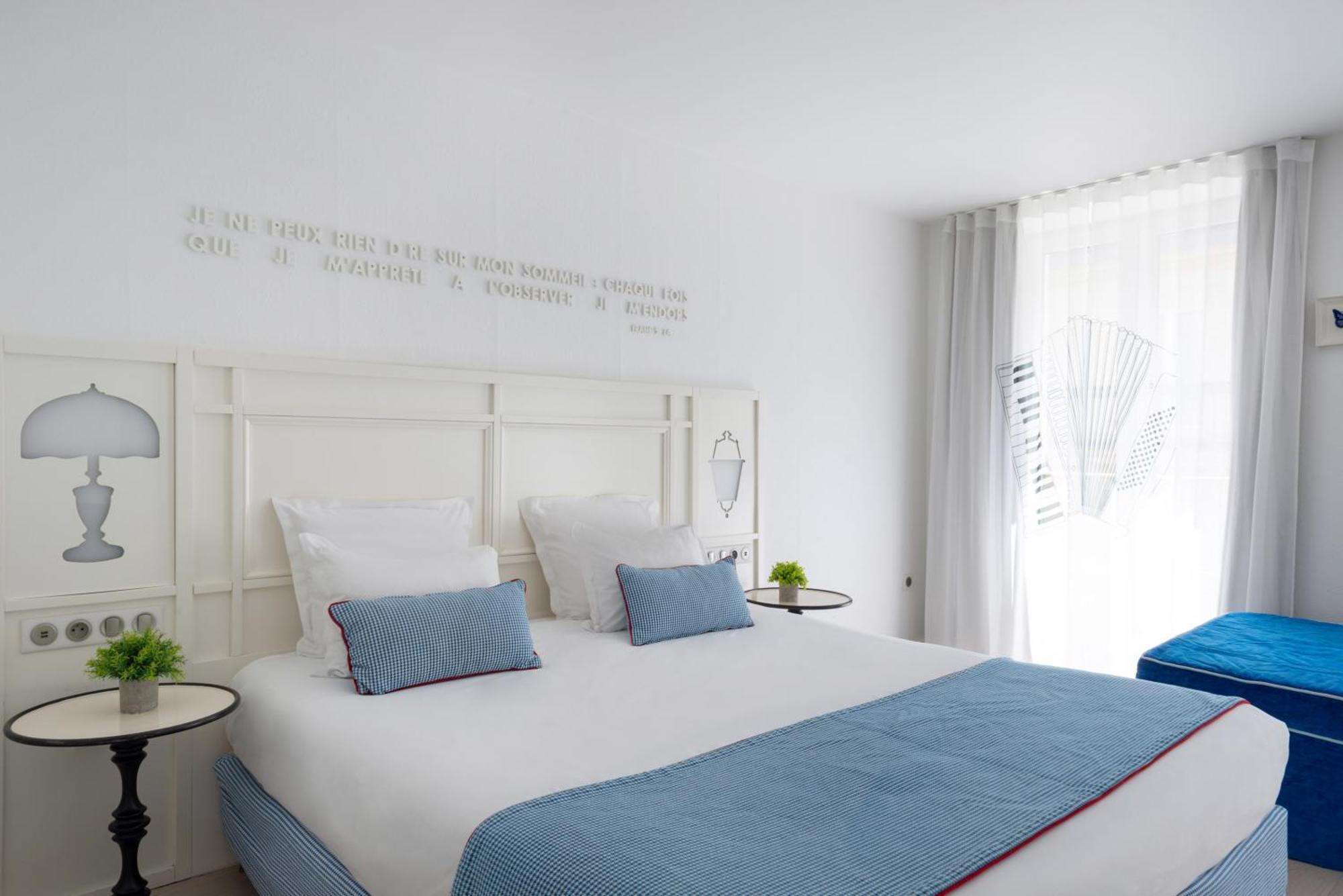 Privilege Room
