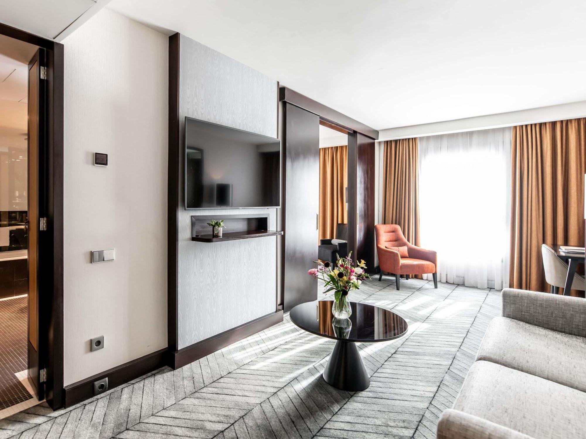 Prestige King Suite High Floor
