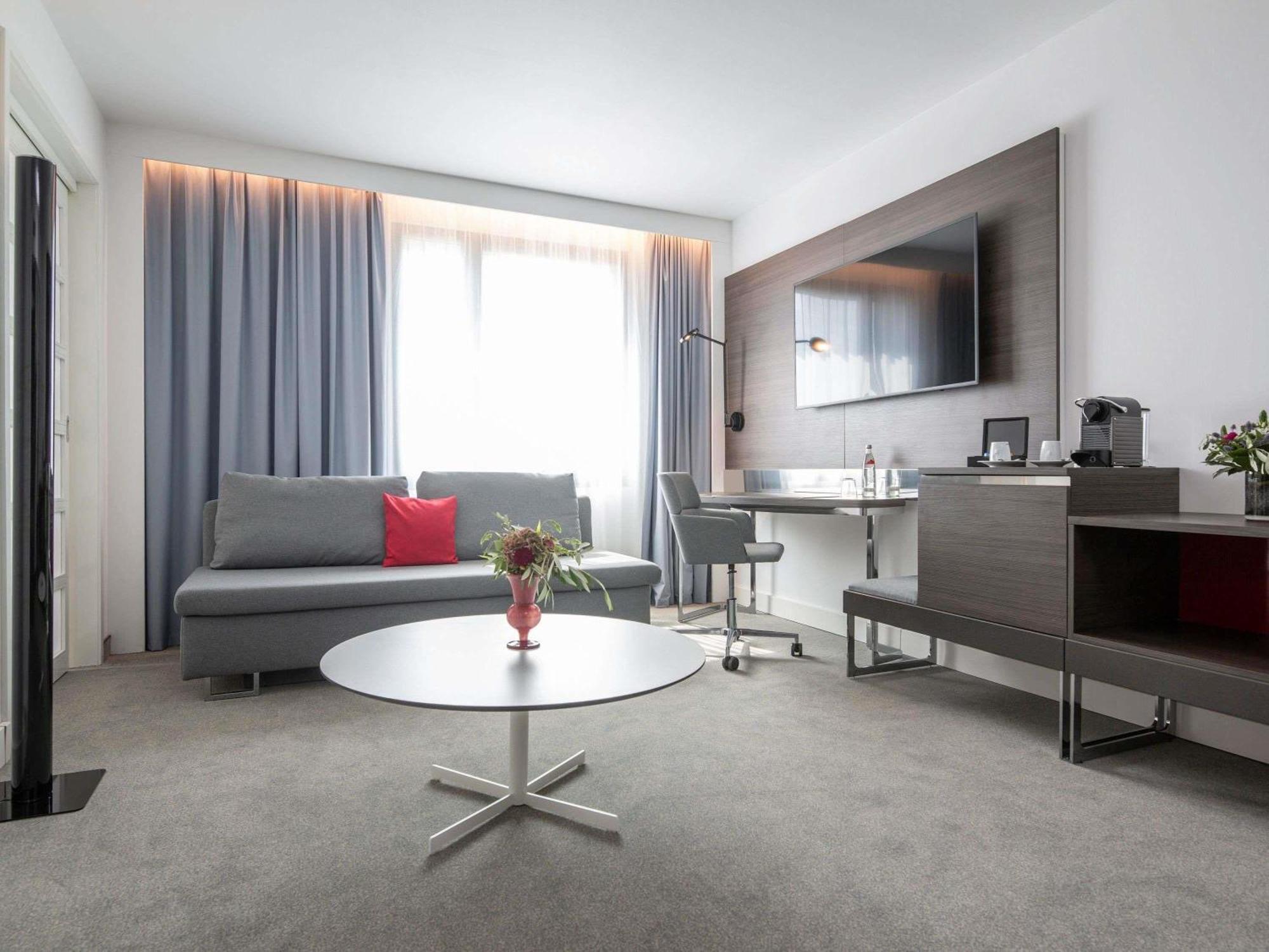 Apartament typu Superior Suite z sofą