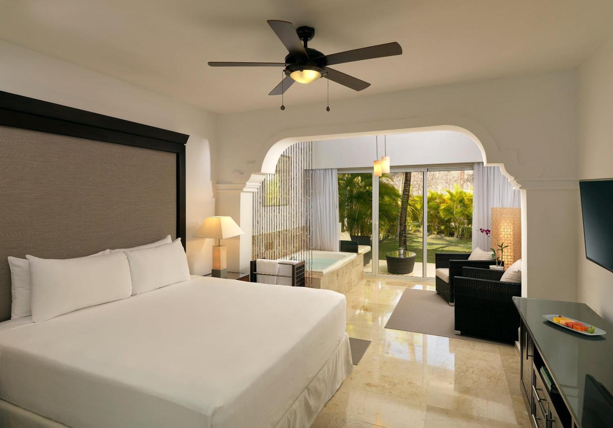 The Level Junior Suite Tropikal Palms