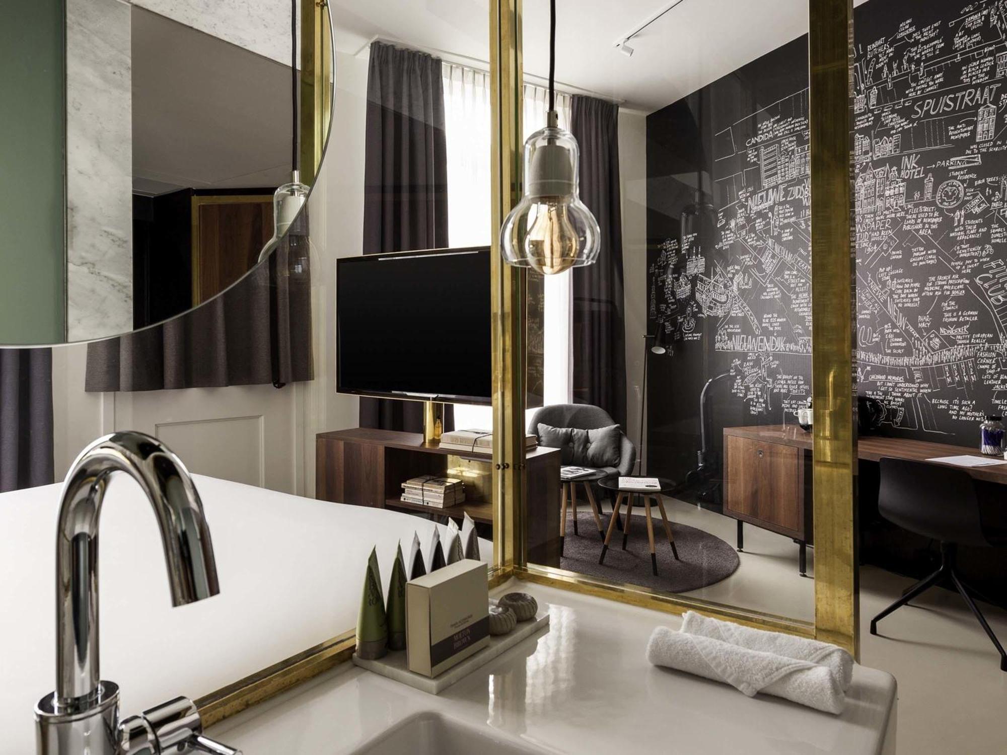 Junior King Suite