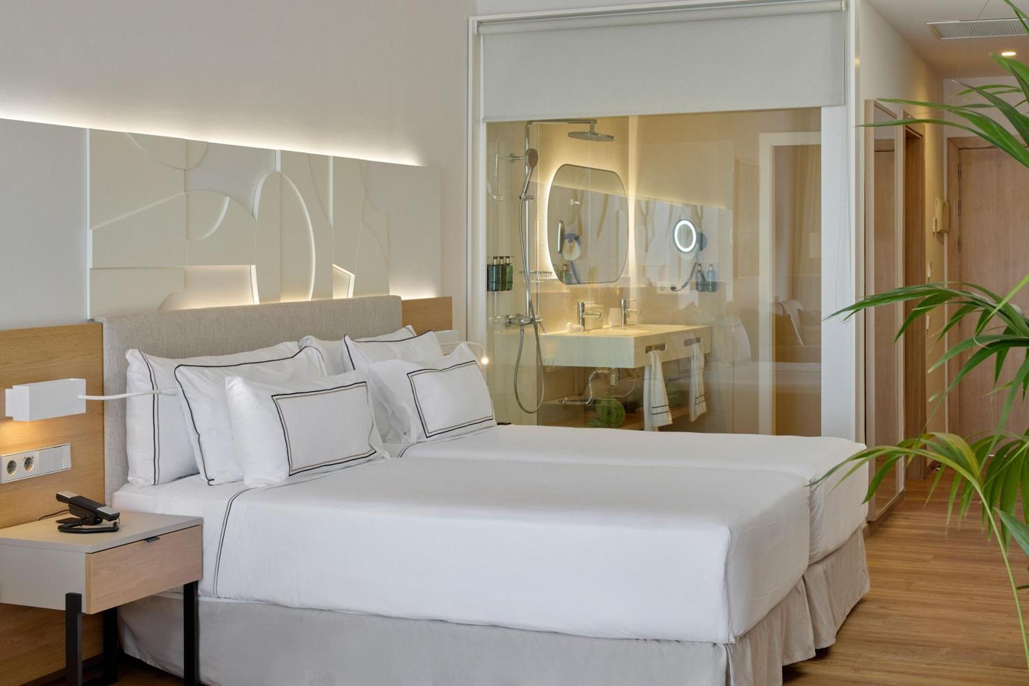 Apartament typu Junior Suite The Level z widokiem na ocean