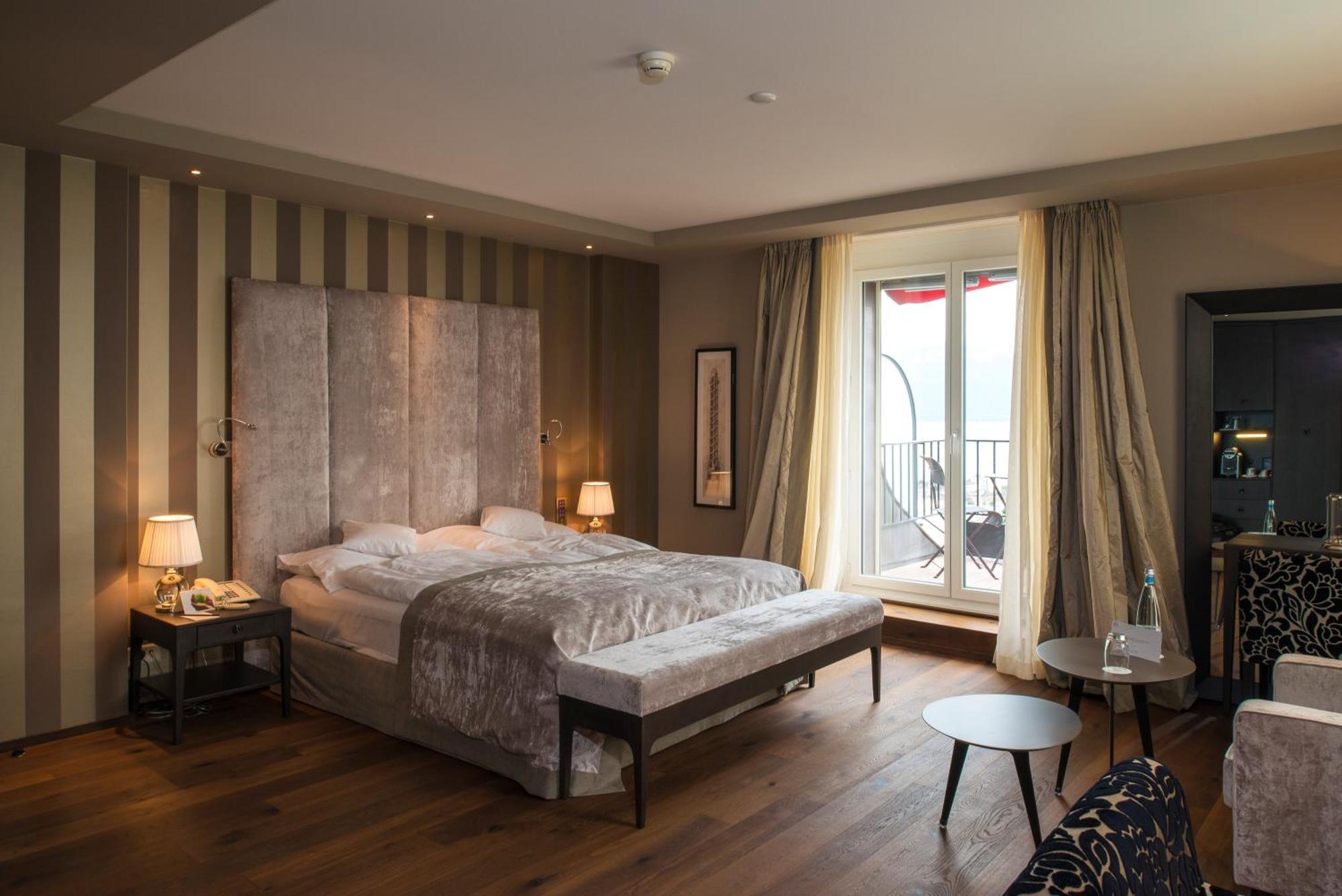 Deluxe Double or Twin Room Lake View