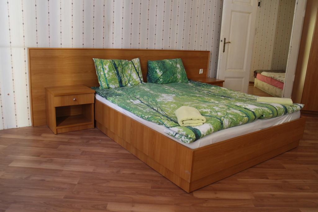 Apartament z 1 sypialnią i balkonem (5 osób dorosłych)