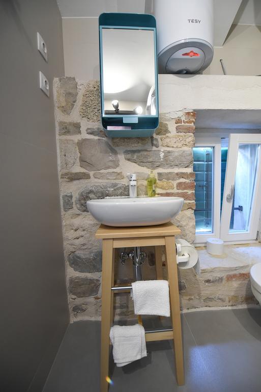 Deluxe Double Room Pylon 3