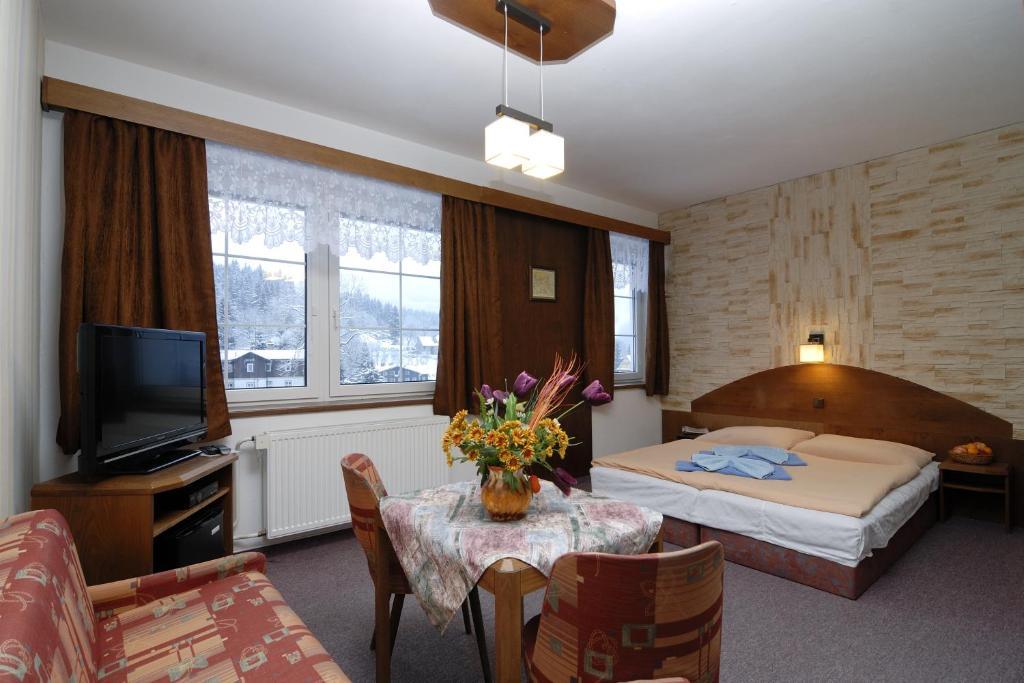 Double Room,1580558765:JPEG