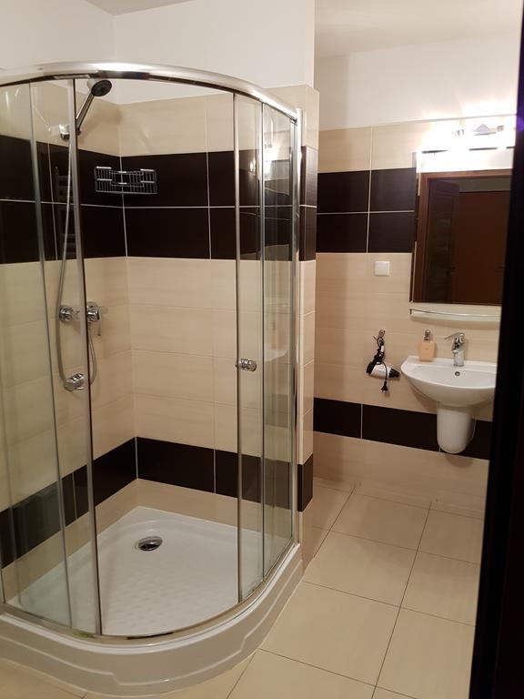 Two-Bedroom Apartment,631934607:JPEG