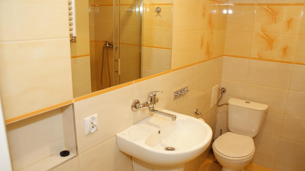 Quadruple Room,246516625:JPEG