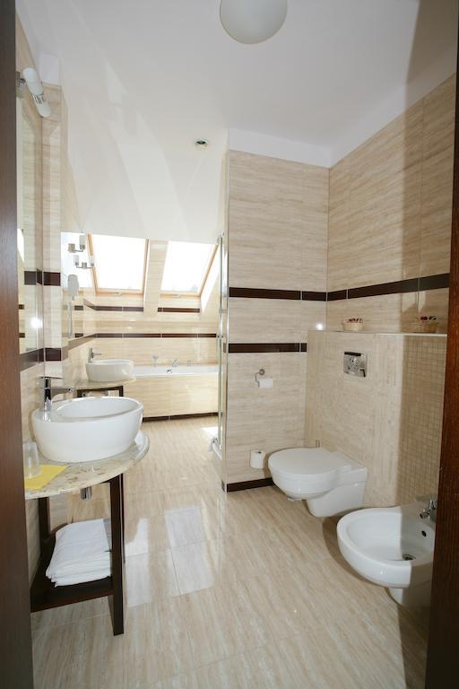 Quadruple Room,246612941:JPEG