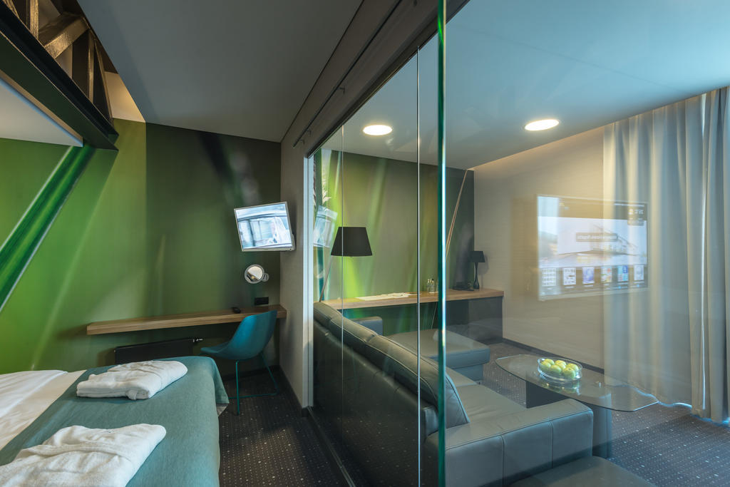 Apartment,247508765:JPEG