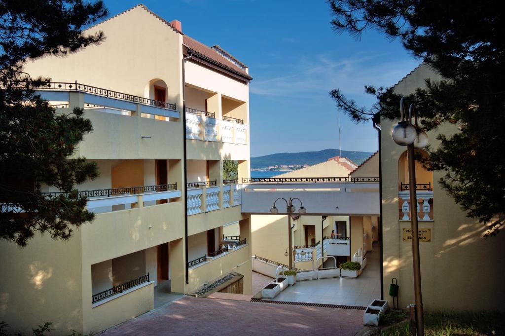 Twin Room with Park View - Free Beach Access,1090734351:JPEG