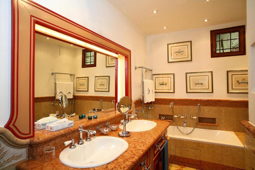 Apartament typu Deluxe Suite z widokiem na jezioro