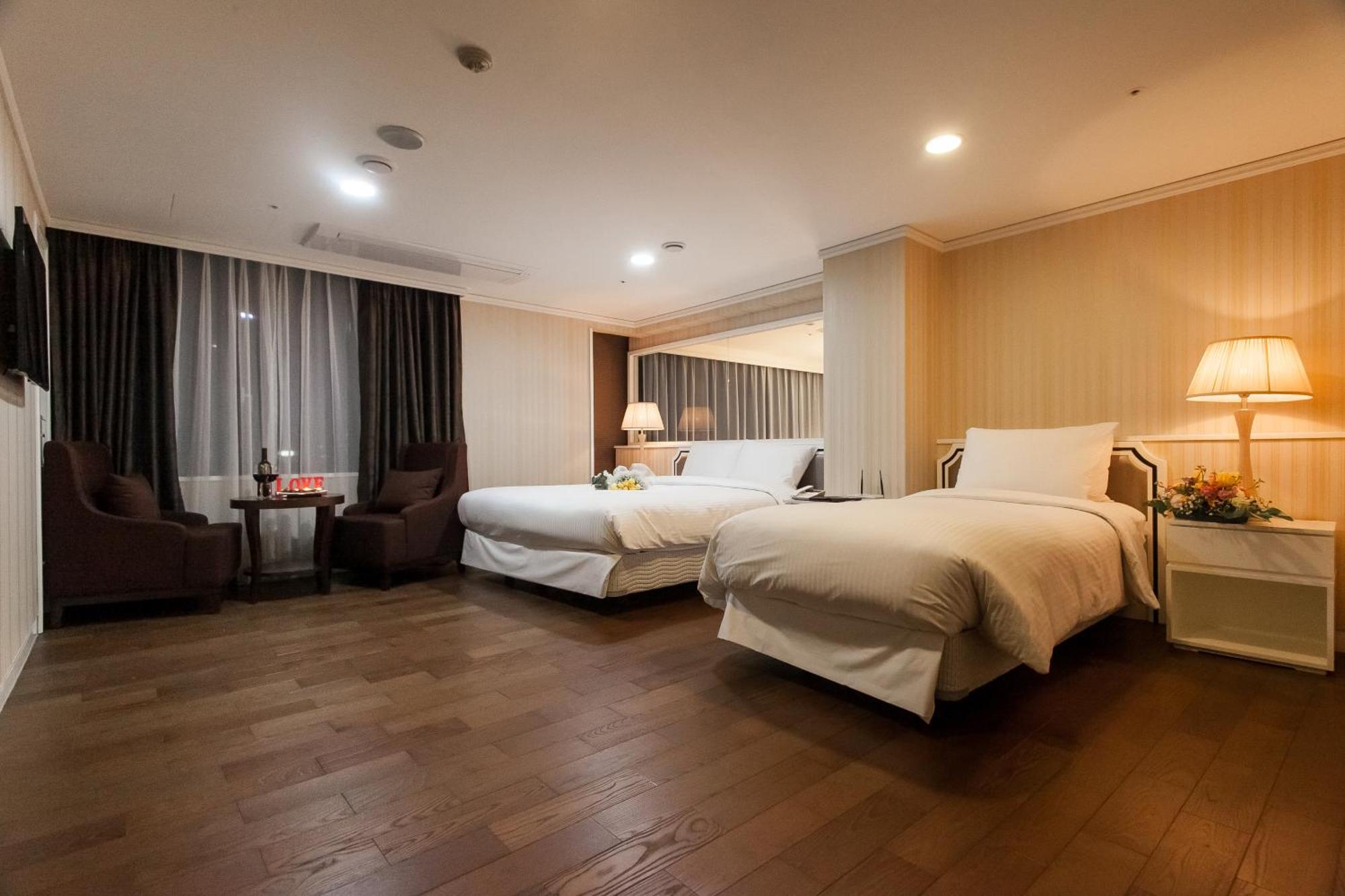 Royal Suite