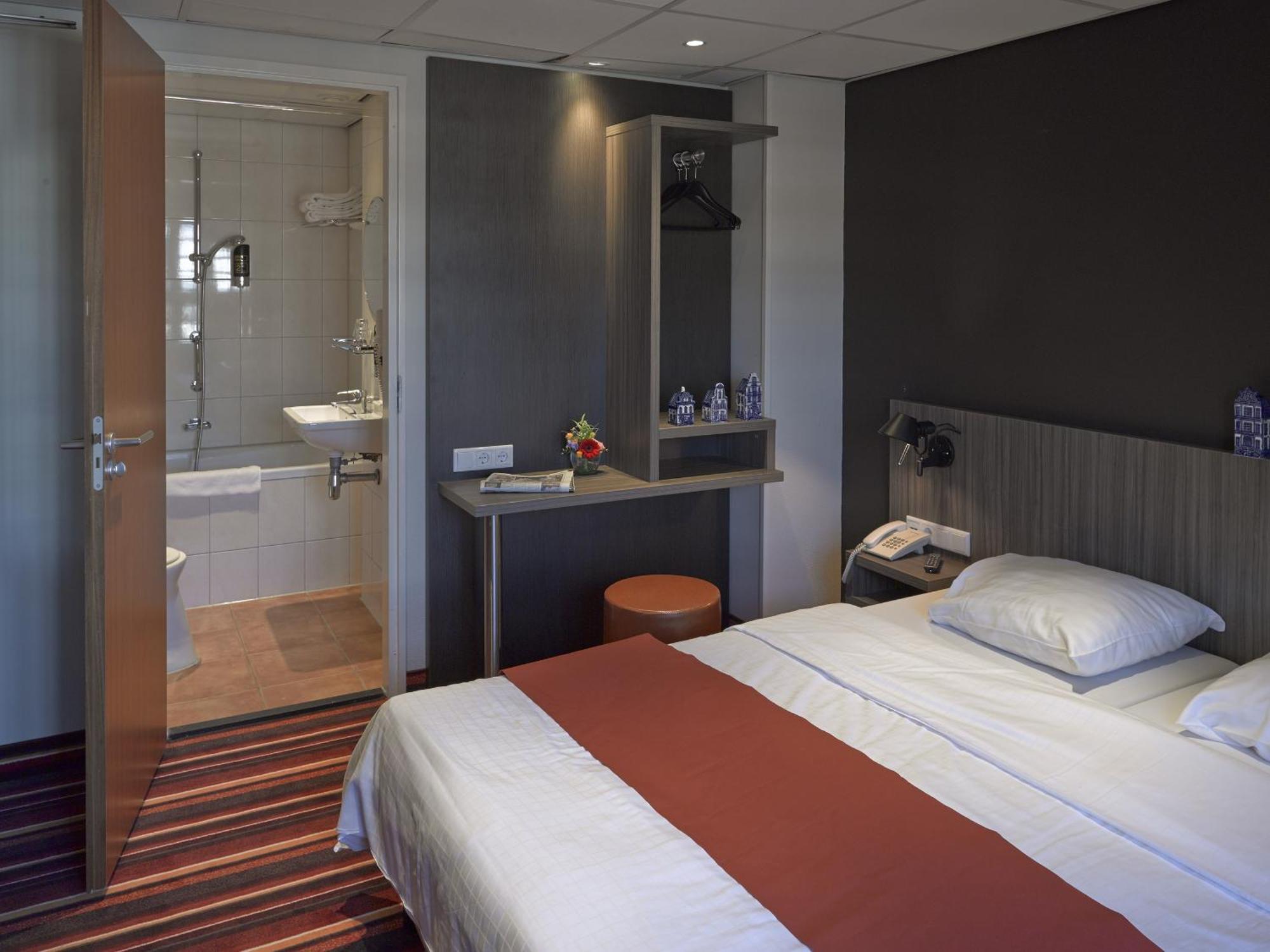 Triple Room Canal View