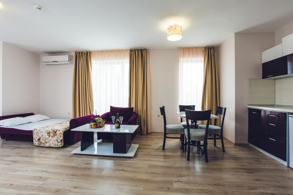 Apartament z 1 sypialnią (2 osoby dorosłe + 2 dzieci)