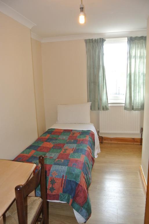 Single Room,110664744:JPEG