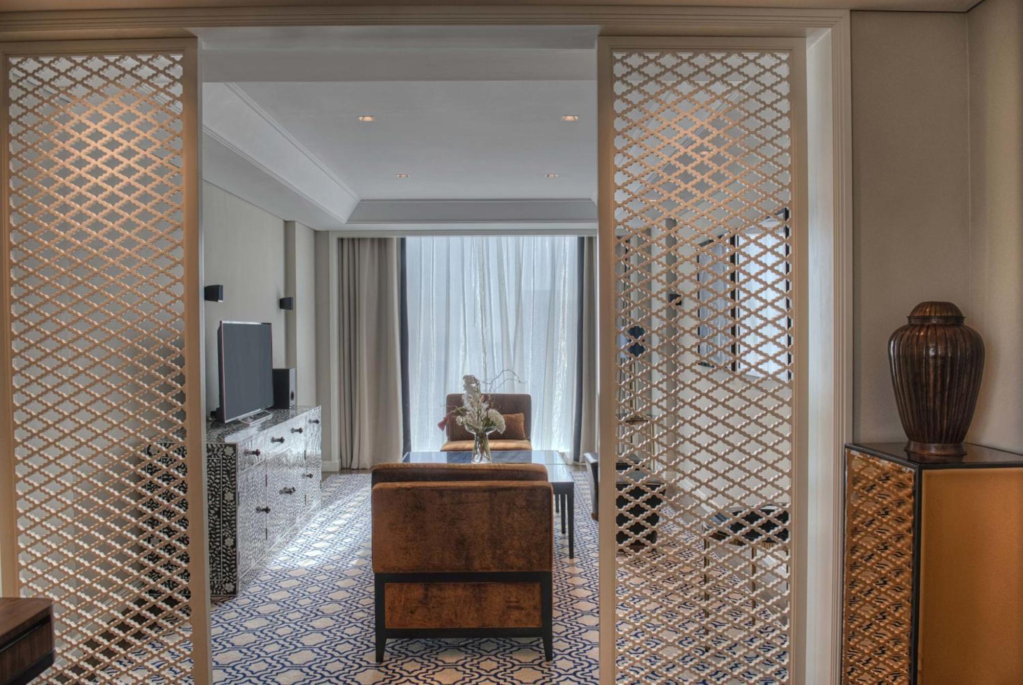 Luxury Suite Burj View