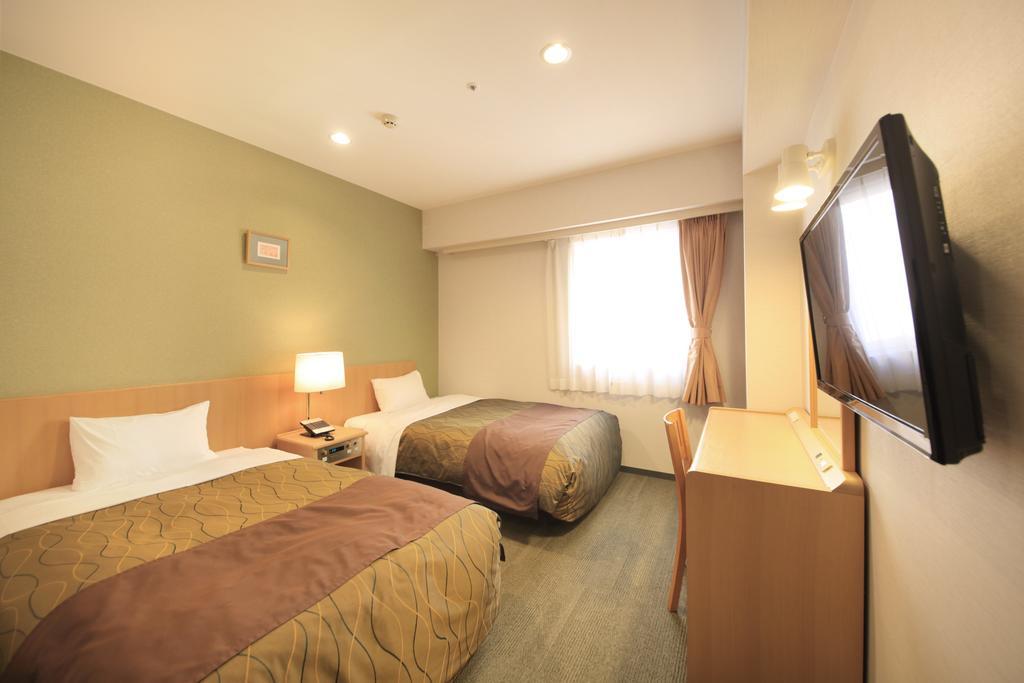 Twin Room - Non-Smoking,379123141:JPEG