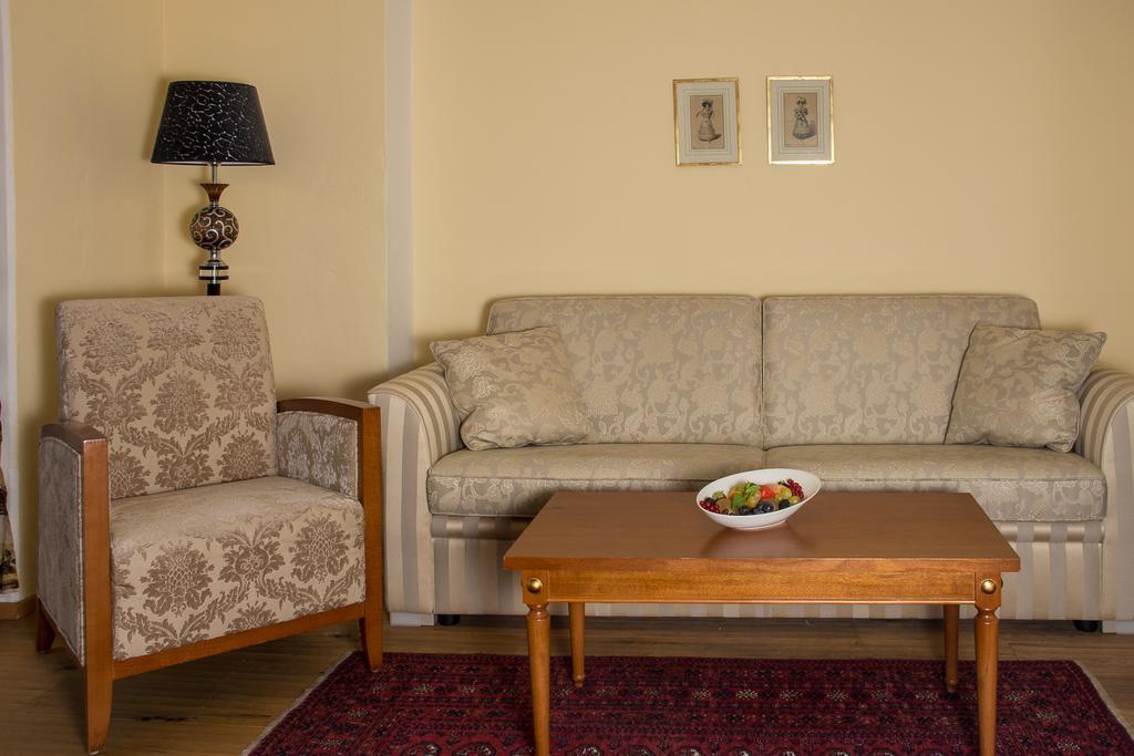 Double Room Balcony Facing the Market Square