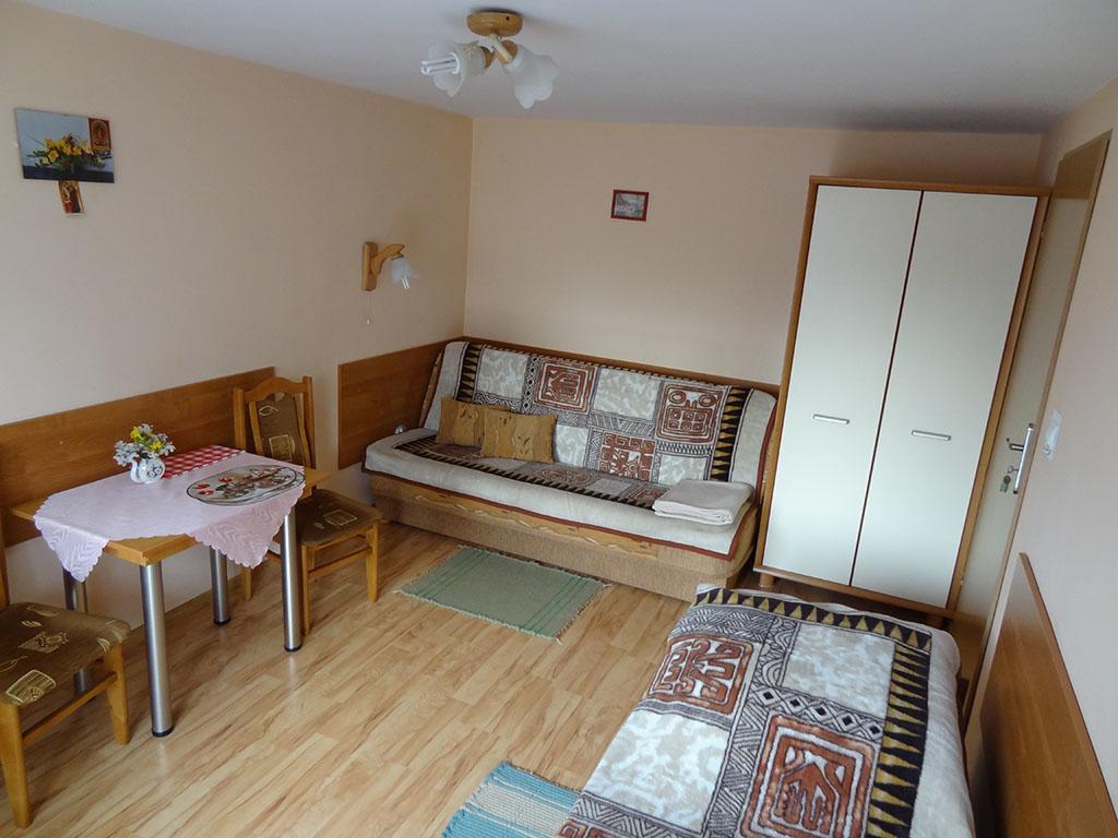 Pokój z 2 łóżkami pojedynczymi i balkonem