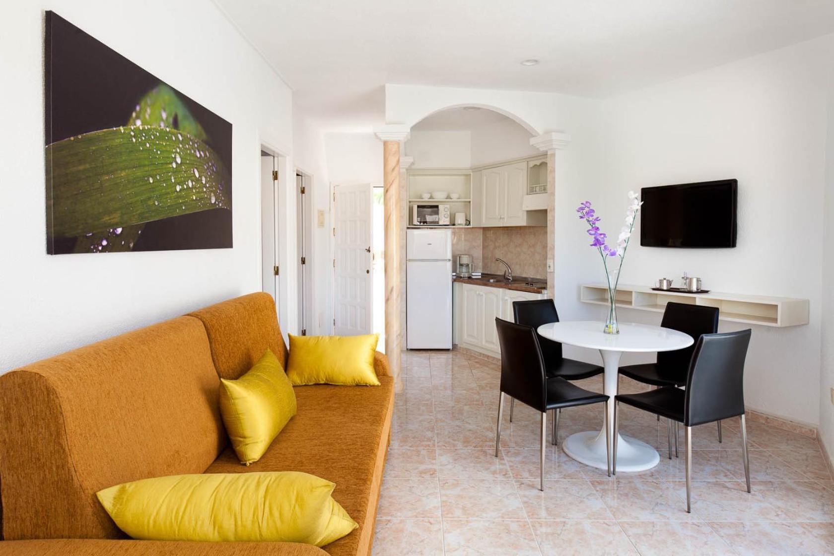 Apartament z 2 sypialniami (4 osoby dorosłe)
