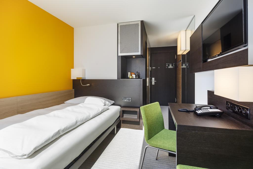 Superior Single Room