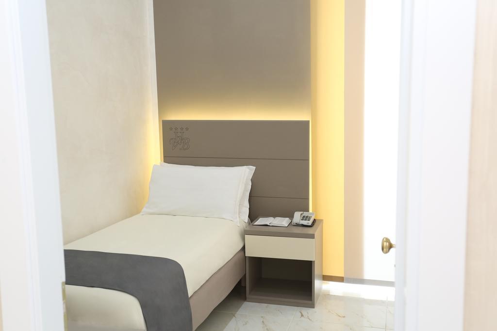 Single Room,398971119:JPEG