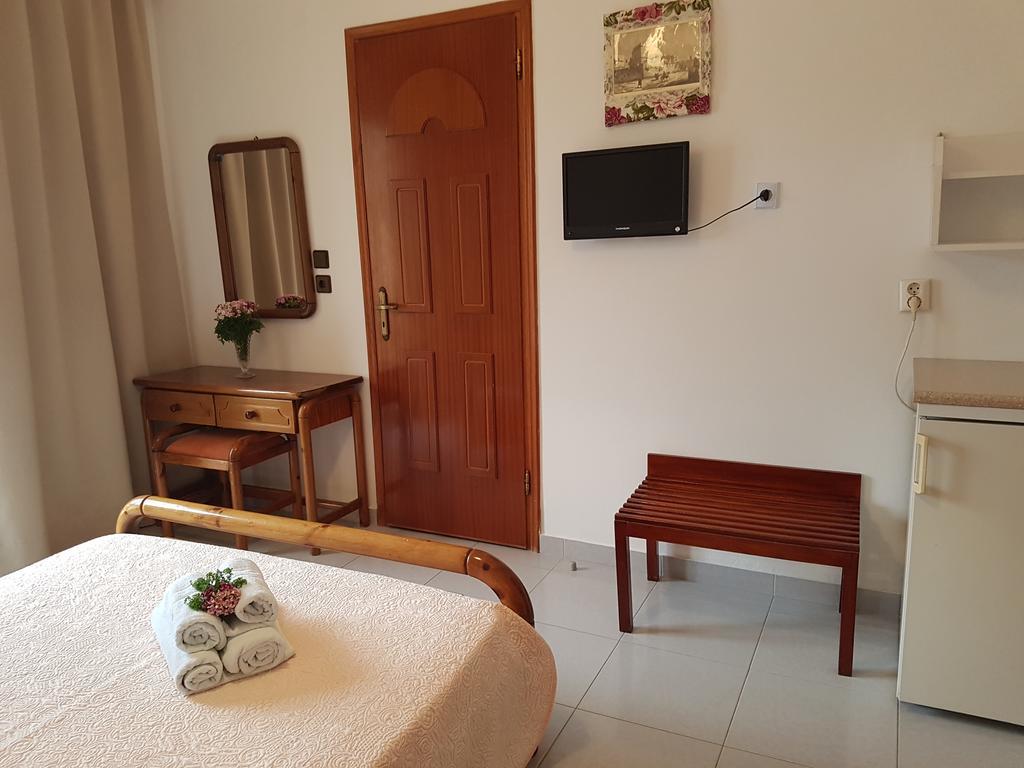 Double Room with Balcony,403818930:JPEG