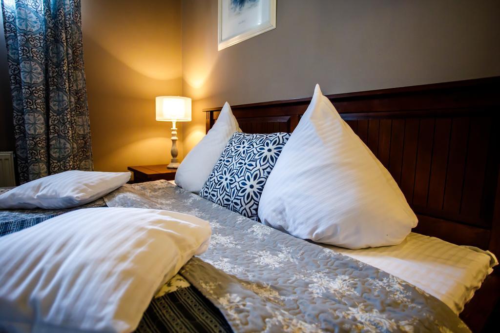 King Suite with Balcony,403965012:JPEG