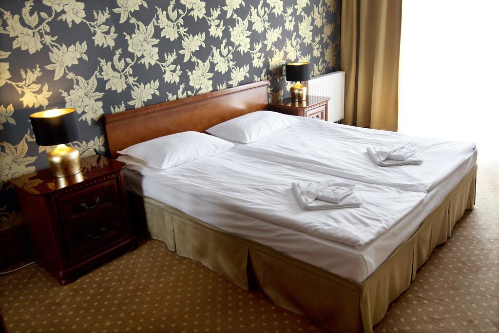 Apartment,405391836:JPEG