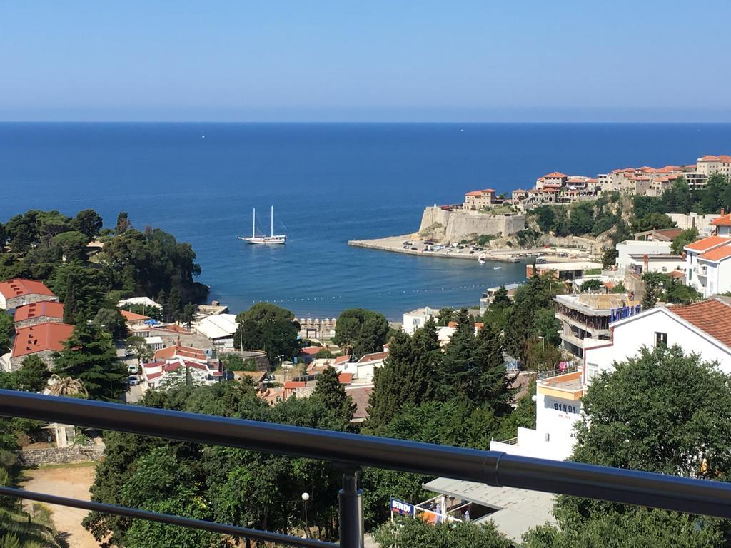 Double Room with Balcony and Sea View,728573005:JPEG