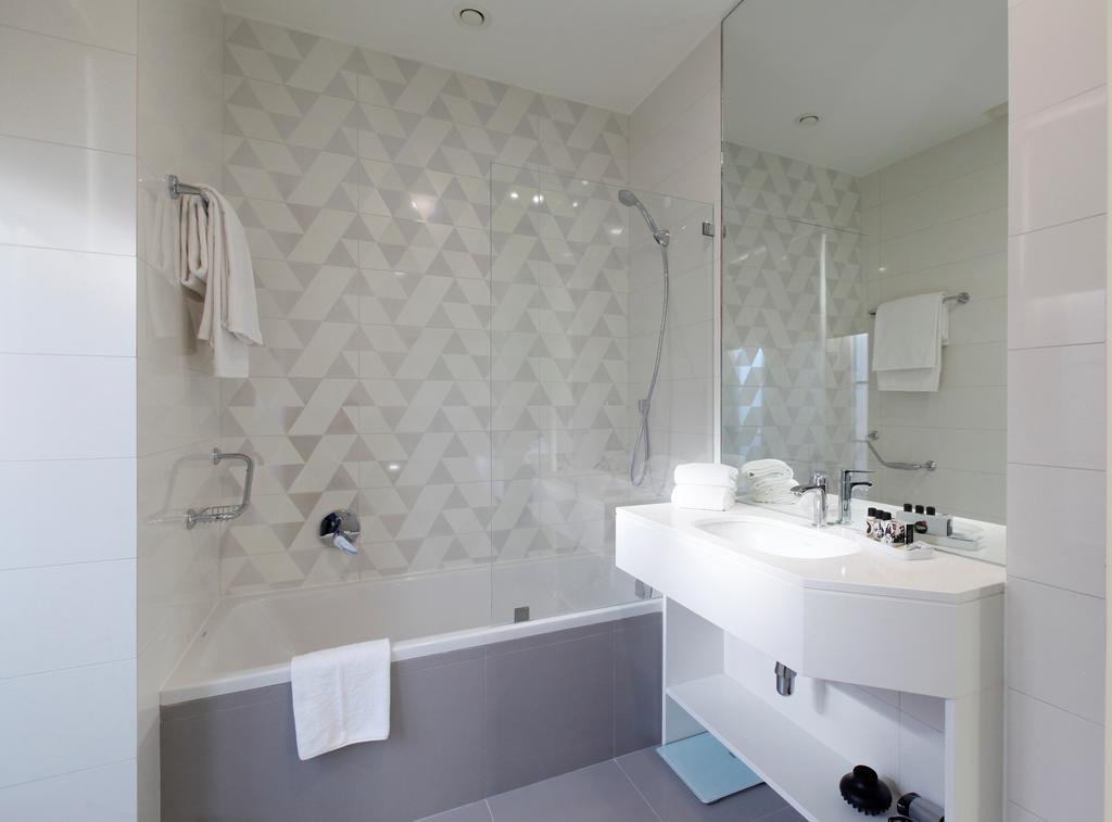 Superior Double Room Street View