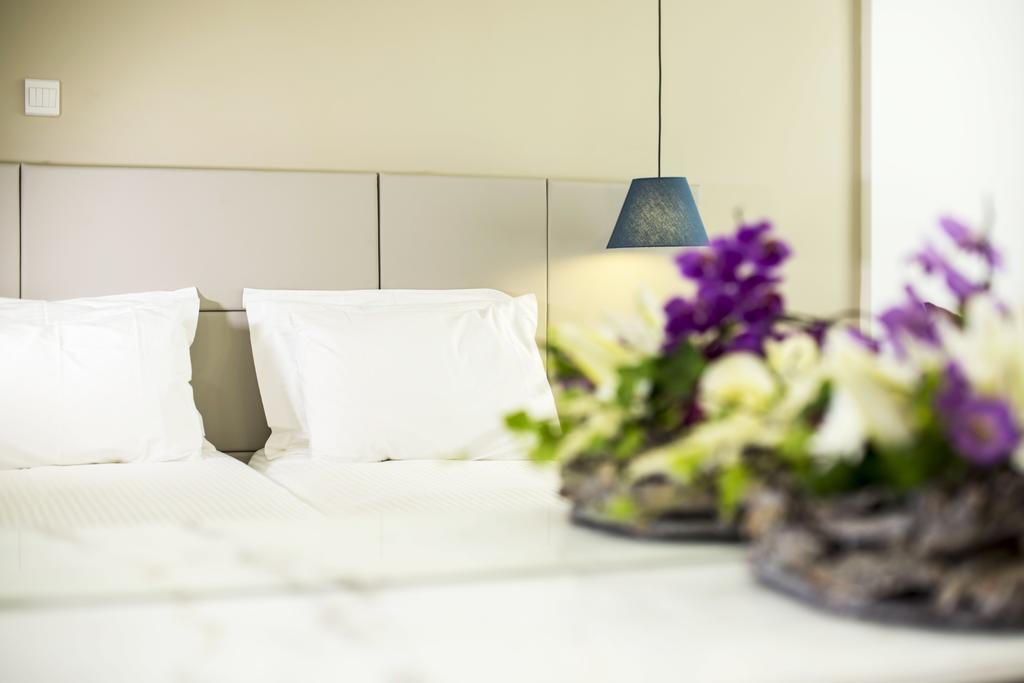 Superior Room Side Sea View