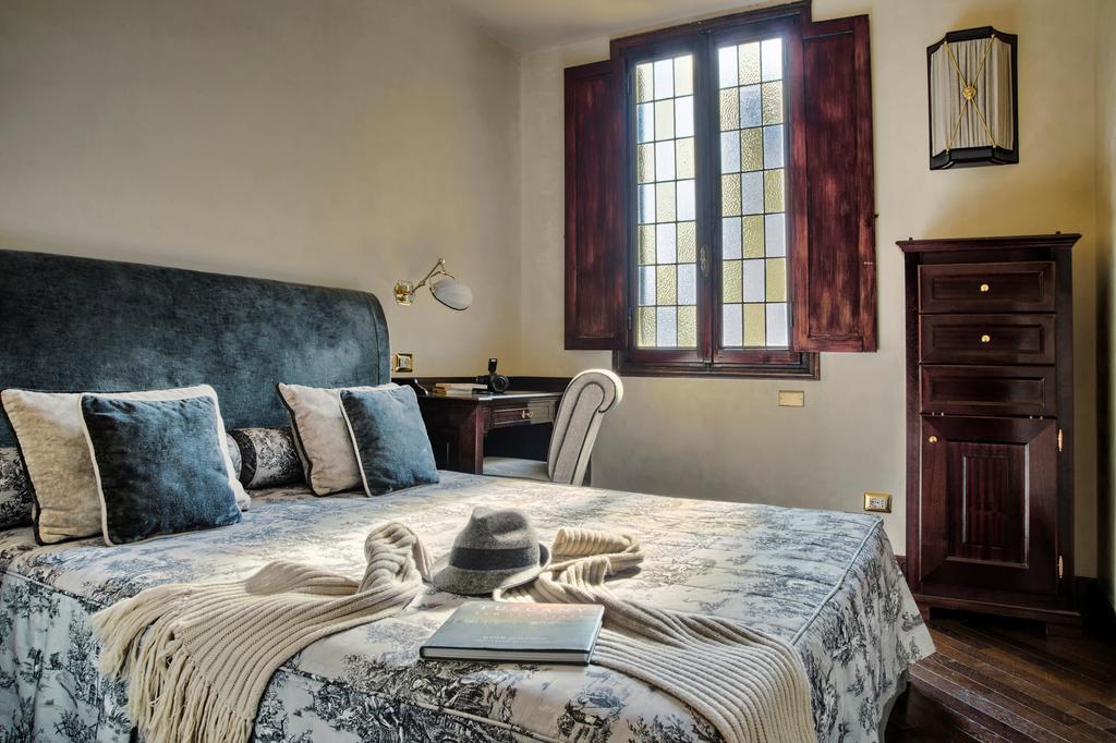 Double Smart Room,736565935:JPEG