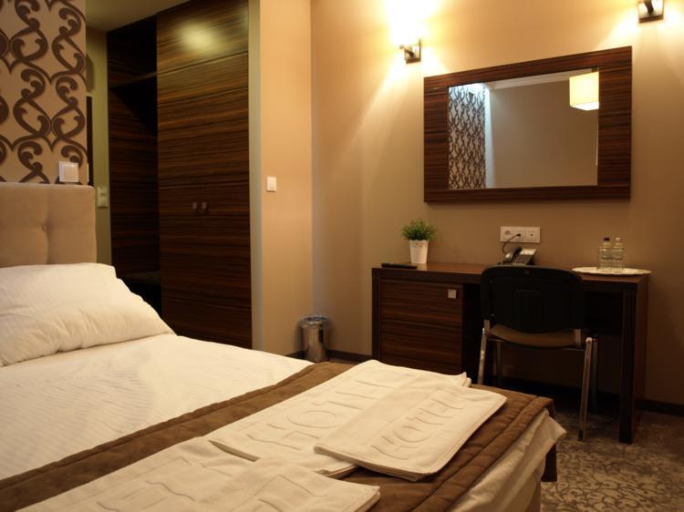 Single Room,432897966:JPEG