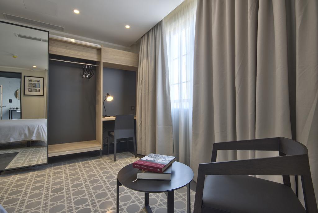 Junior Suite Balcony