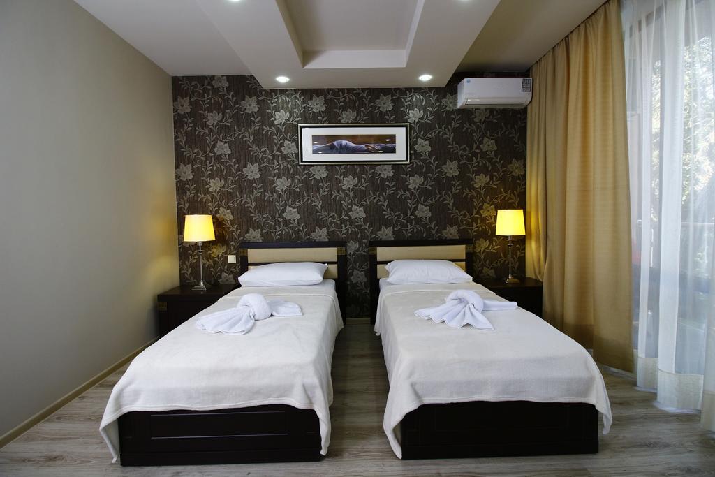 Twin Room with Balcony,433992663:JPEG