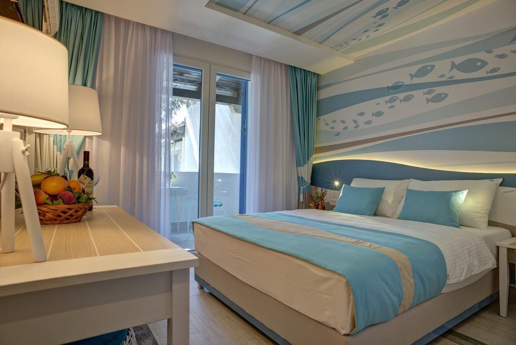 Double or Twin Room Balcony