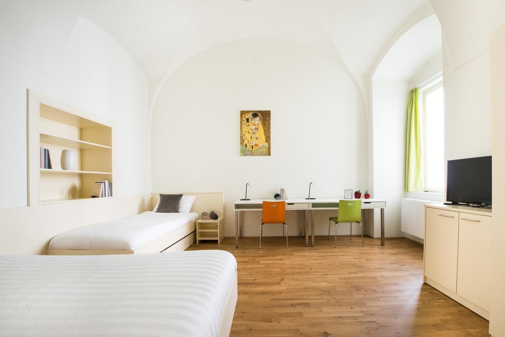 Two-Bedroom Apartment Double or Twin