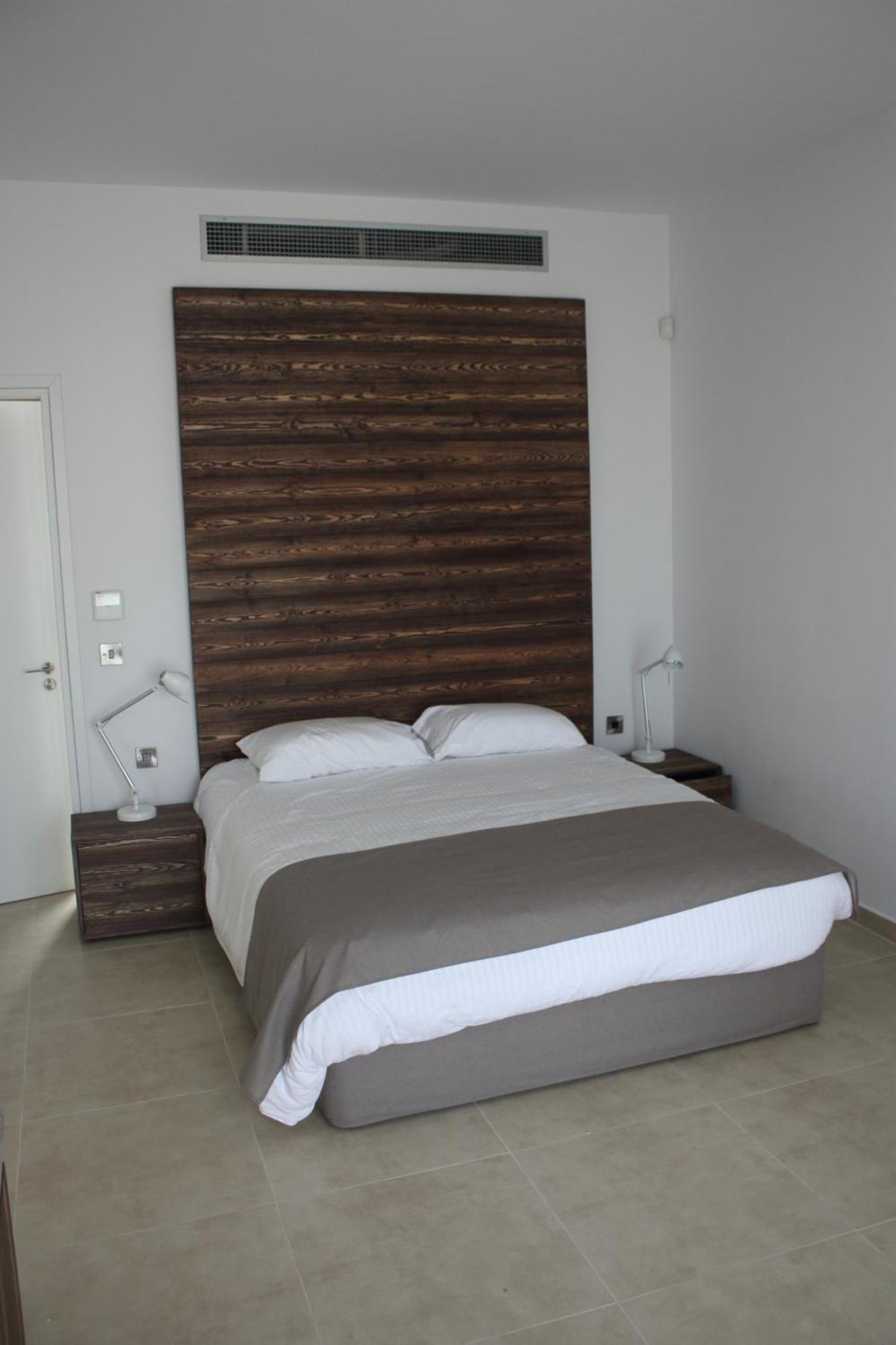 Two-Bedroom Suite Sea View