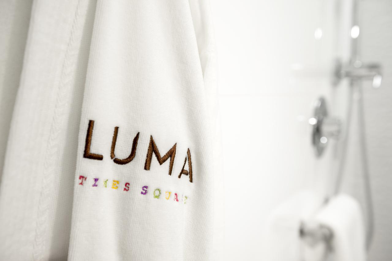 Apartament typu Suite LUMA z łóżkiem typu king-size i rozkładaną sofą
