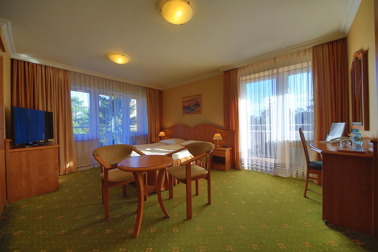 Double Room with Balcony - Therapeutic Package,507929931:JPEG