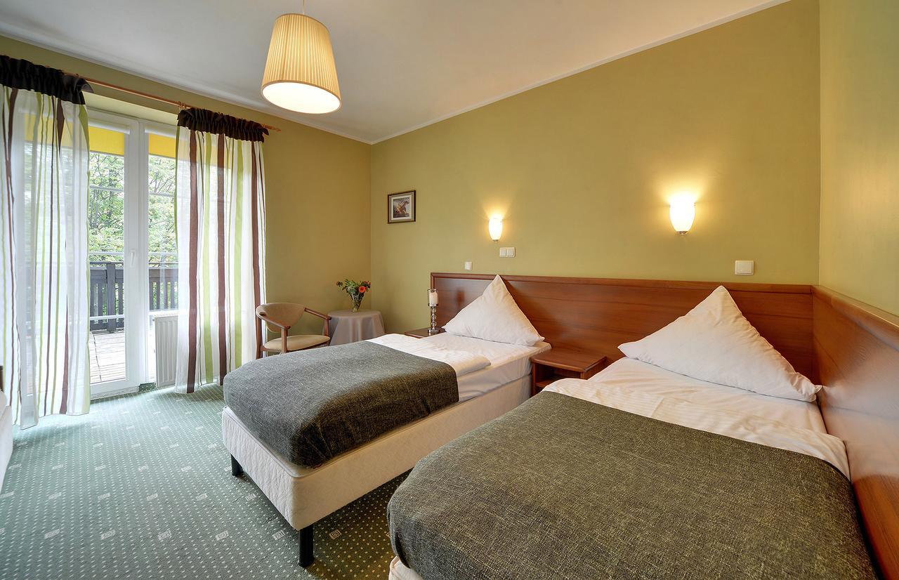 Double Room with Balcony,508571487:JPEG