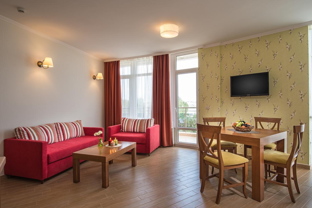 Apartament Rodzinny typu Suite z balkonem (2 osoby dorosłe + 2 dzieci)