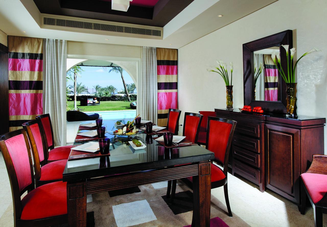 Five Bedroom Villa private Garden Pool