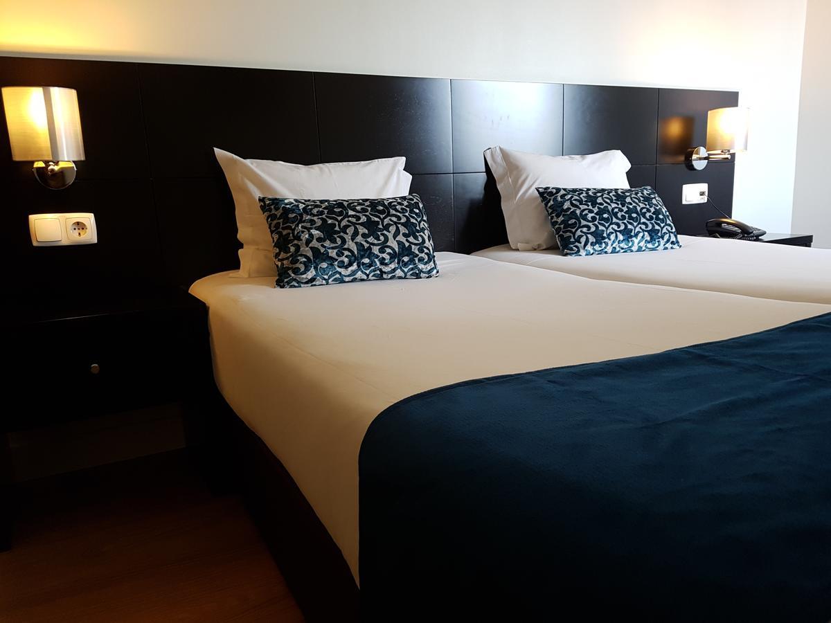 Twin Room,509360697:JPEG