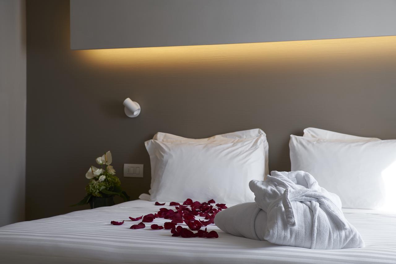 Superior Double or Twin Room,1216014880:JPEG