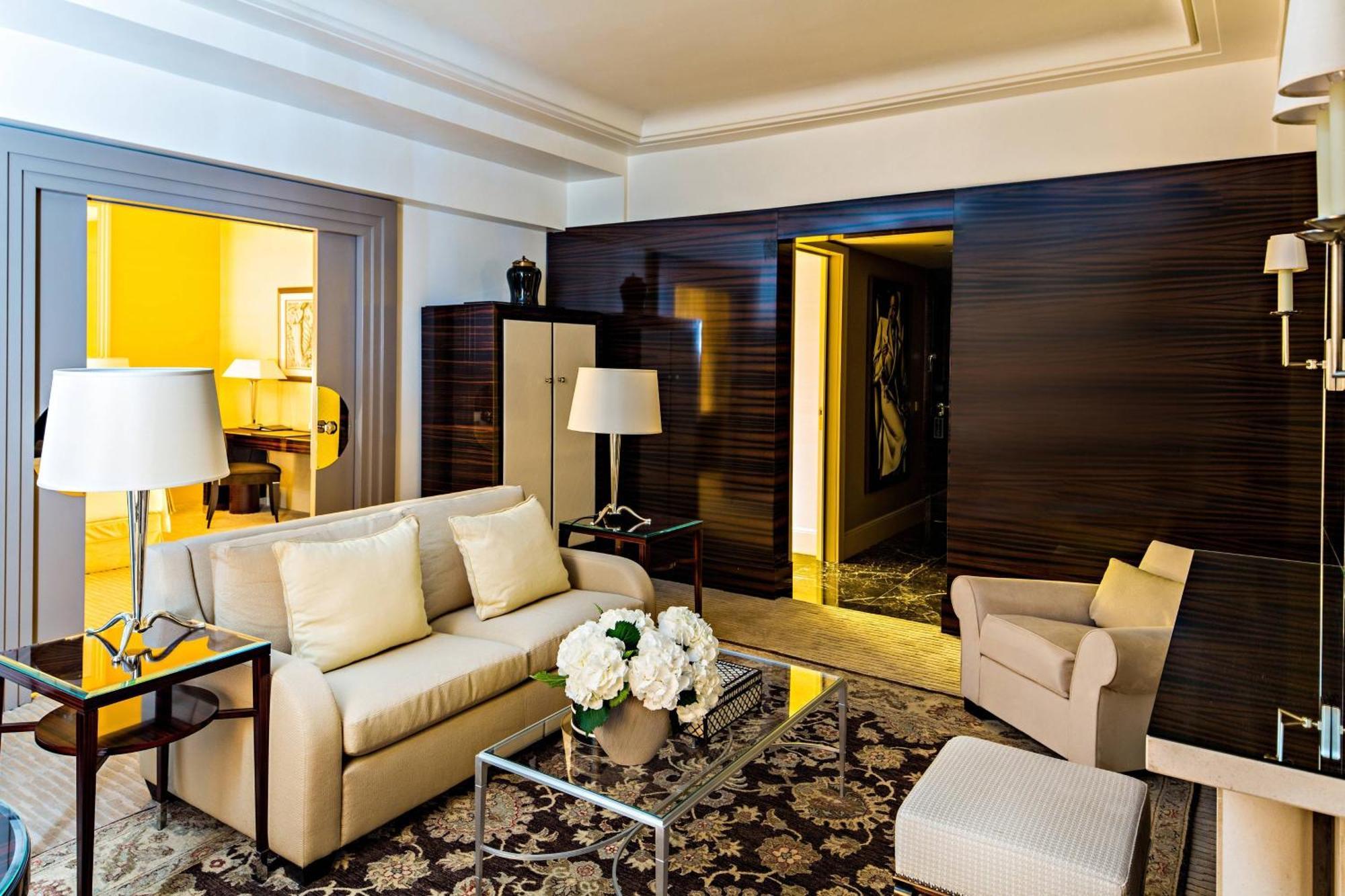 Macassar View 1 Bedroom Suite City view