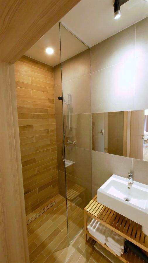 Apartament z balkonem