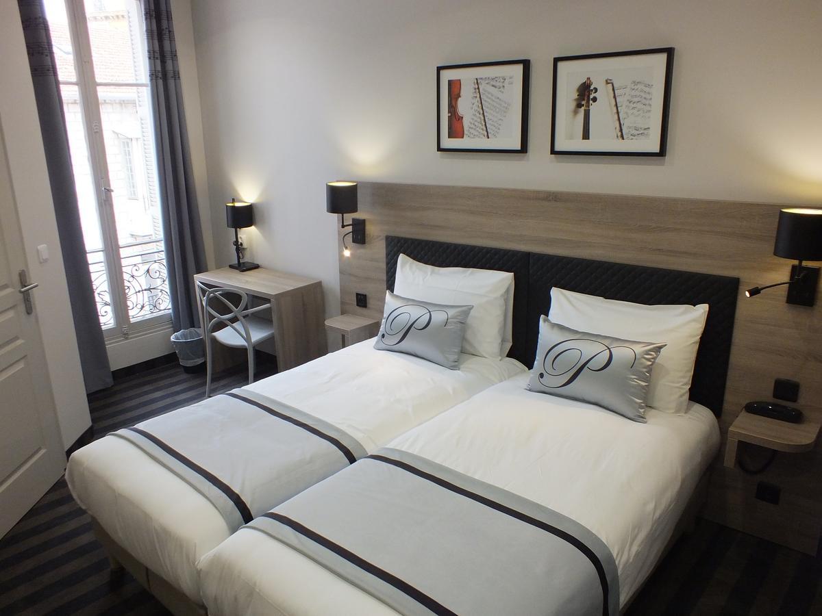 Twin Room,543771459:JPEG